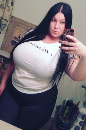 Caroline - rencontre-Milf-Le Havre